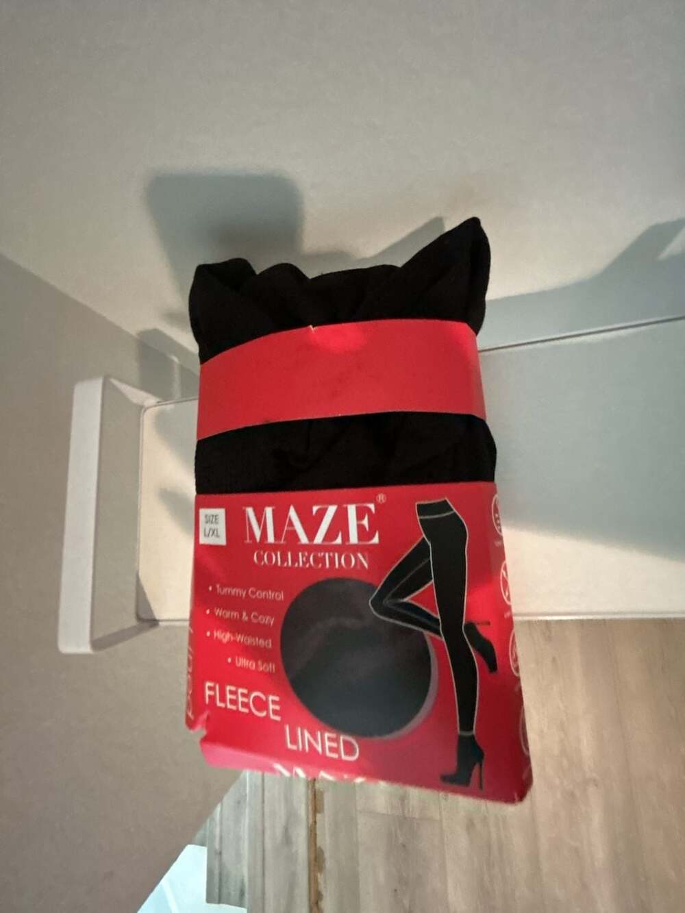 Maze Collection Fleece Lined High-Waisted Tummy Control Leggings Size L/XL Black
